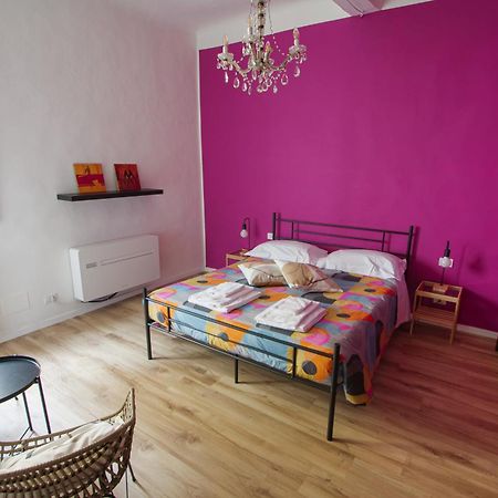 Апартаменты Santa Croce Rainbow Флоренция Экстерьер фото